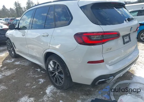 2022 BMW X5 xDrive40I z USA, uszkodzony, nr VIN 5UXCR6C07N9J14662